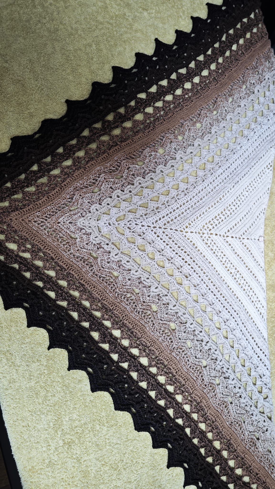 Chusta na szydełku boho